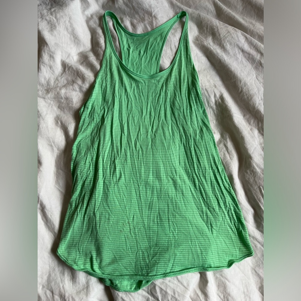 Lululemon 105 Degree F Singlet Top Green